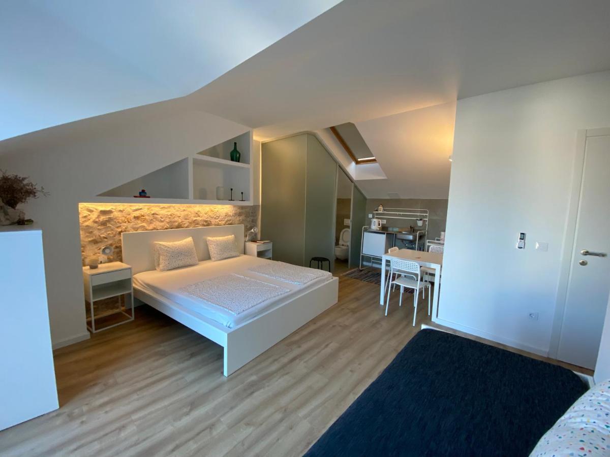 Sobe “Zavjetrina” Apartment Murter Exterior photo