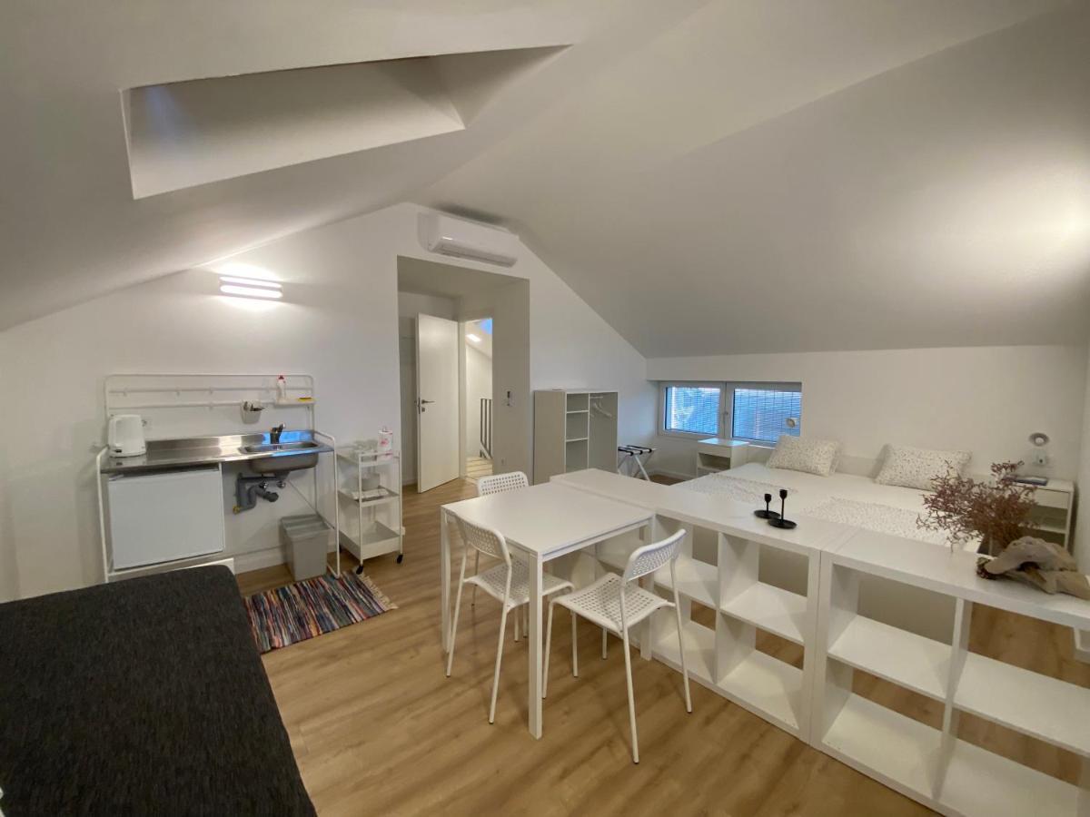 Sobe “Zavjetrina” Apartment Murter Exterior photo